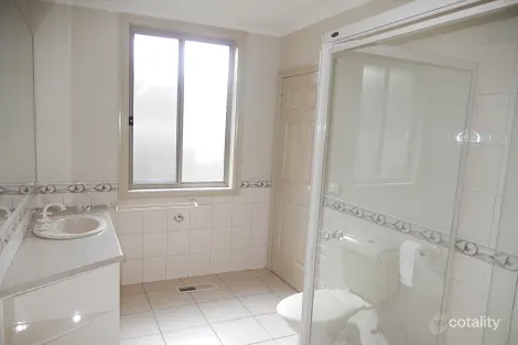 Property photo of 1/28 Central Road Blackburn VIC 3130