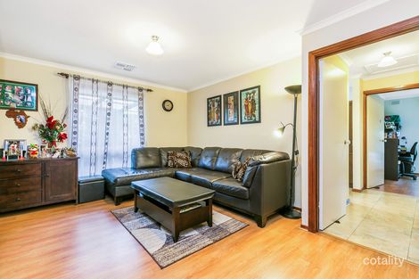 Property photo of 13 Lindsay Court Aberfoyle Park SA 5159