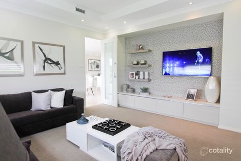 Property photo of 33 Seaside Boulevard Fern Bay NSW 2295