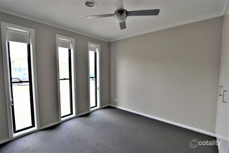 Property photo of 12 Saint Andrews Drive Worrolong SA 5291
