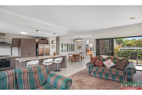 Property photo of 1/5 Hayes Avenue Rosebud VIC 3939