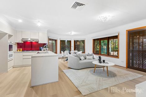 Property photo of 2 Braefield Place Castle Hill NSW 2154