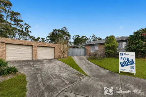 Property photo of 4 Iris Close Cranbourne North VIC 3977