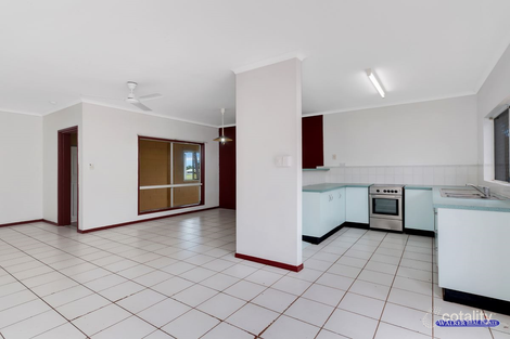 Property photo of 152 Robert Road Bentley Park QLD 4869