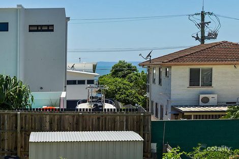 Property photo of 24 Oakley Street Manly QLD 4179