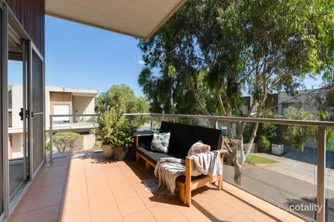 Property photo of 19 Luzon Way Sunshine West VIC 3020