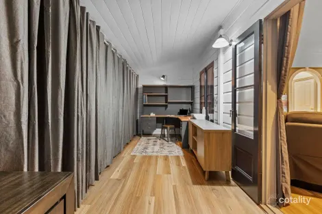 Property photo of 41 Clay Street Ipswich QLD 4305