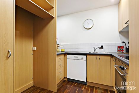 Property photo of 97/172 William Street Melbourne VIC 3000