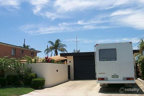 7 Canal Ave, Runaway Bay, QLD 4216