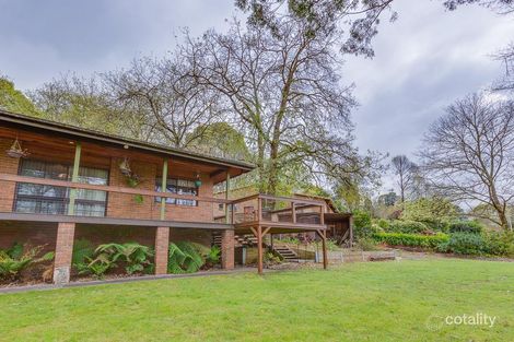 Property photo of 10 Elm Crescent Emerald VIC 3782