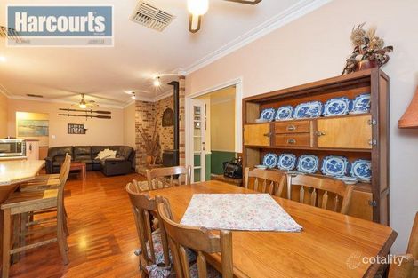 Property photo of 15 Collaroy Court Kallaroo WA 6025