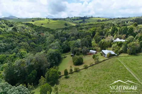 117 Mclean Rd, Lake Barrine, QLD 4884