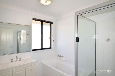 Property photo of 5 Dorinda Close Clinton QLD 4680