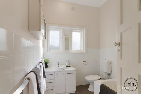 Property photo of 1801 Malvern Road Glen Iris VIC 3146