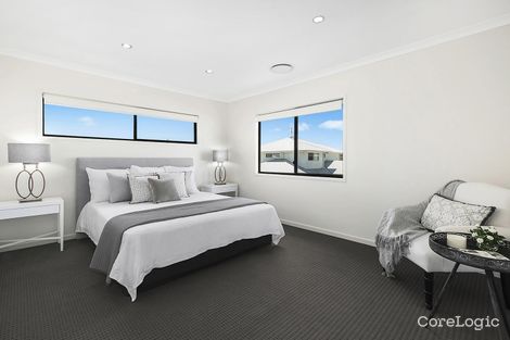 Property photo of 5 Reef Court Birtinya QLD 4575