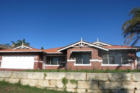 4 Jessica Ct, Lake Coogee, WA 6166