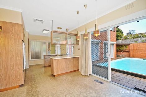Property photo of 8 Castlereagh Court Mount Waverley VIC 3149