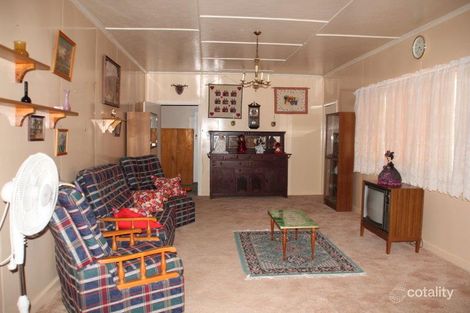 Property photo of 20 Simmons Street Millmerran QLD 4357