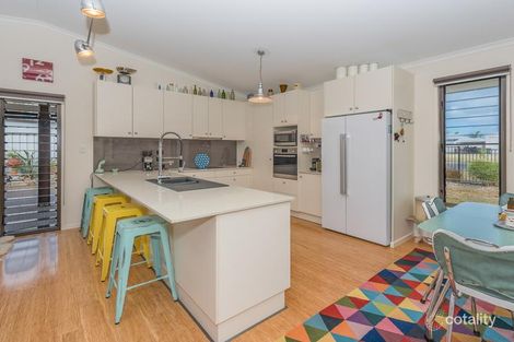 Property photo of 16 Norman Terrace Bargara QLD 4670