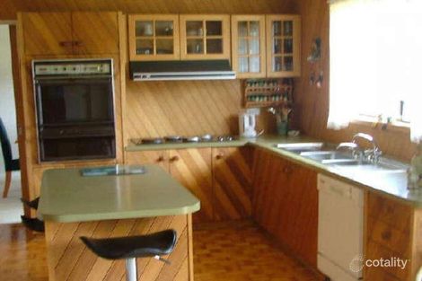 Property photo of 8 Dobson Street Eldorado VIC 3746