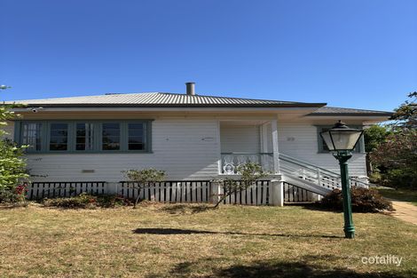 22 Yarrawonga St, Warwick, QLD 4370