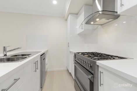 Property photo of 37 Pepper Tree Drive Holmview QLD 4207