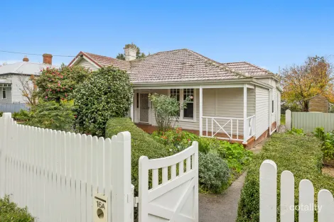 16a Henderson St, Camperdown, VIC 3260
