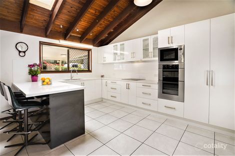 Property photo of 9 Bel-Air Court Ferny Hills QLD 4055