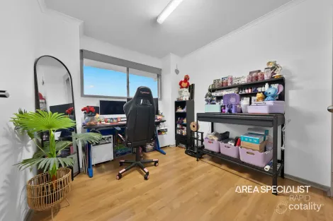 Property photo of 1 Appila Close Hallam VIC 3803