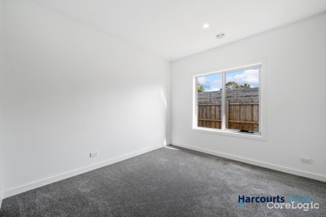 Property photo of 28A Robson Avenue Avondale Heights VIC 3034