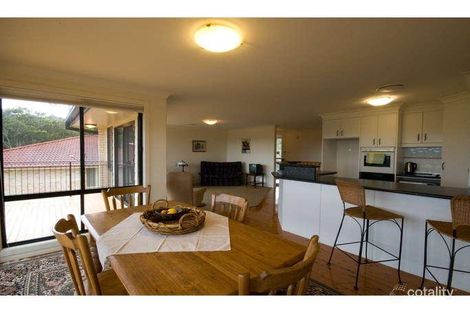 Property photo of 11 Jamescurt Close Tingira Heights NSW 2290