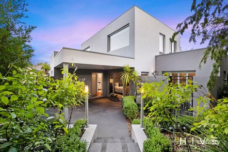 Property photo of 7 Macartney Crescent Deakin ACT 2600