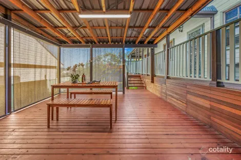 Property photo of 8 Council Street Speers Point NSW 2284