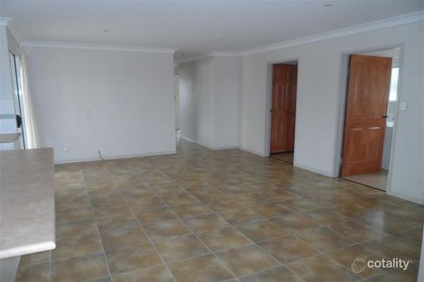 Property photo of 24 Carla Drive Innes Park QLD 4670