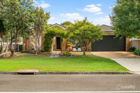 Property photo of 15 Grieve Avenue Indented Head VIC 3223