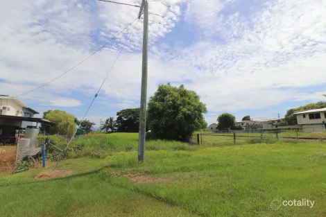 9 Dickson St, Ingham, QLD 4850