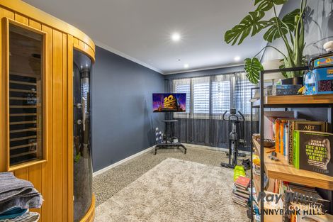 Property photo of 5 Oakleaf Street Eight Mile Plains QLD 4113