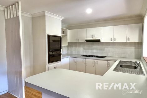Property photo of 23 Bamarook Crescent Glenfield Park NSW 2650