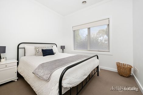 Property photo of 12 Walsh Avenue Ballarat North VIC 3350