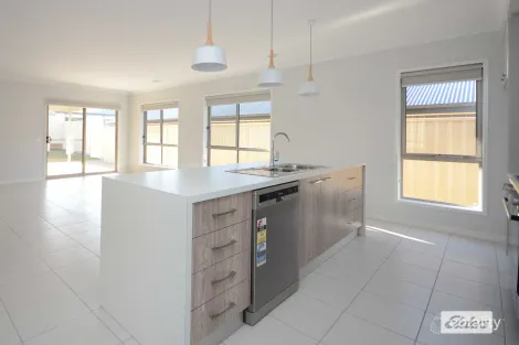 Property photo of 20 Lexcen Street Baranduda VIC 3691
