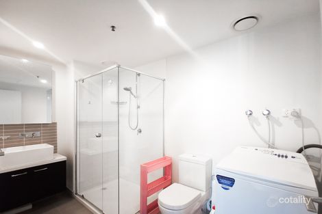 Property photo of 3308/8 Sutherland Street Melbourne VIC 3000