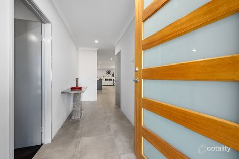 Property photo of 32 Waddington Loop Haynes WA 6112