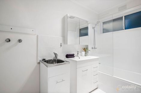 Property photo of 3/9-11 St Leonards Avenue Yarraville VIC 3013