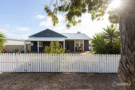 23 Lipson Rd, Tumby Bay, SA 5605