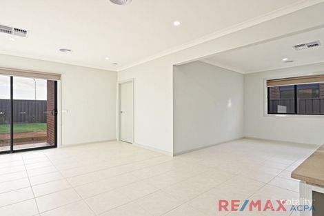 Property photo of 9 Bronze Street Tarneit VIC 3029