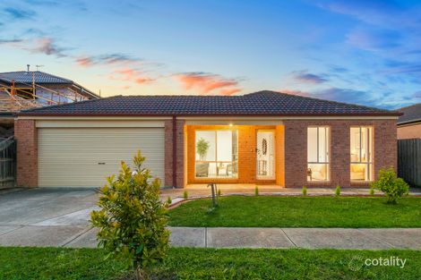 Property photo of 3 Nandaly Place Cranbourne West VIC 3977