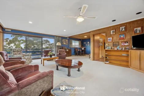 Property photo of 50 Hampshire Road Glen Waverley VIC 3150