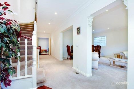 Property photo of 32 Greenridge Avenue Templestowe VIC 3106