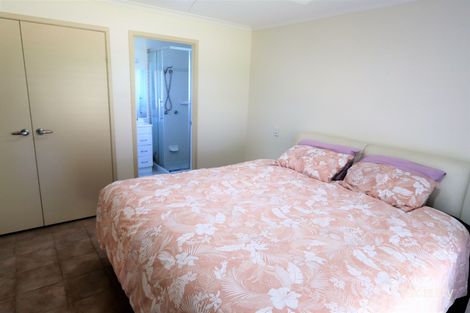 41 Champagne Dr, Tweed Heads South, NSW 2486