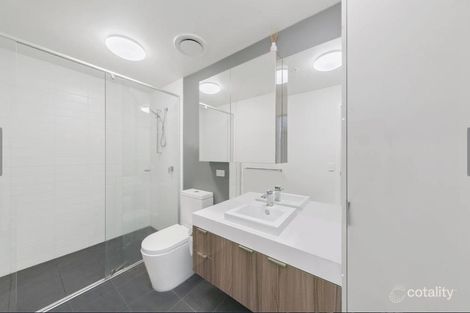 Property photo of 1805/17 Longland Street Newstead QLD 4006